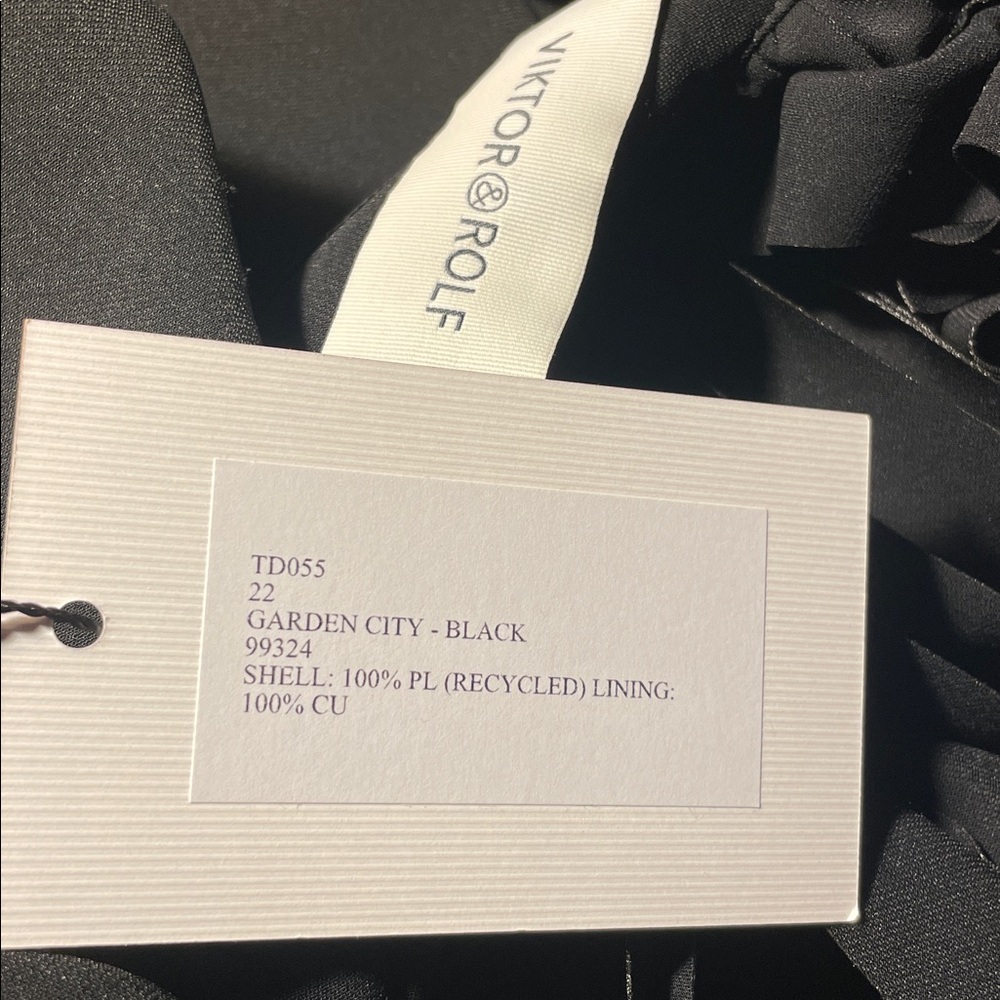 Viktor + Rolf Garden City Black Dress w Floral Rose Appliqué Mini! - Picture 7 of 8